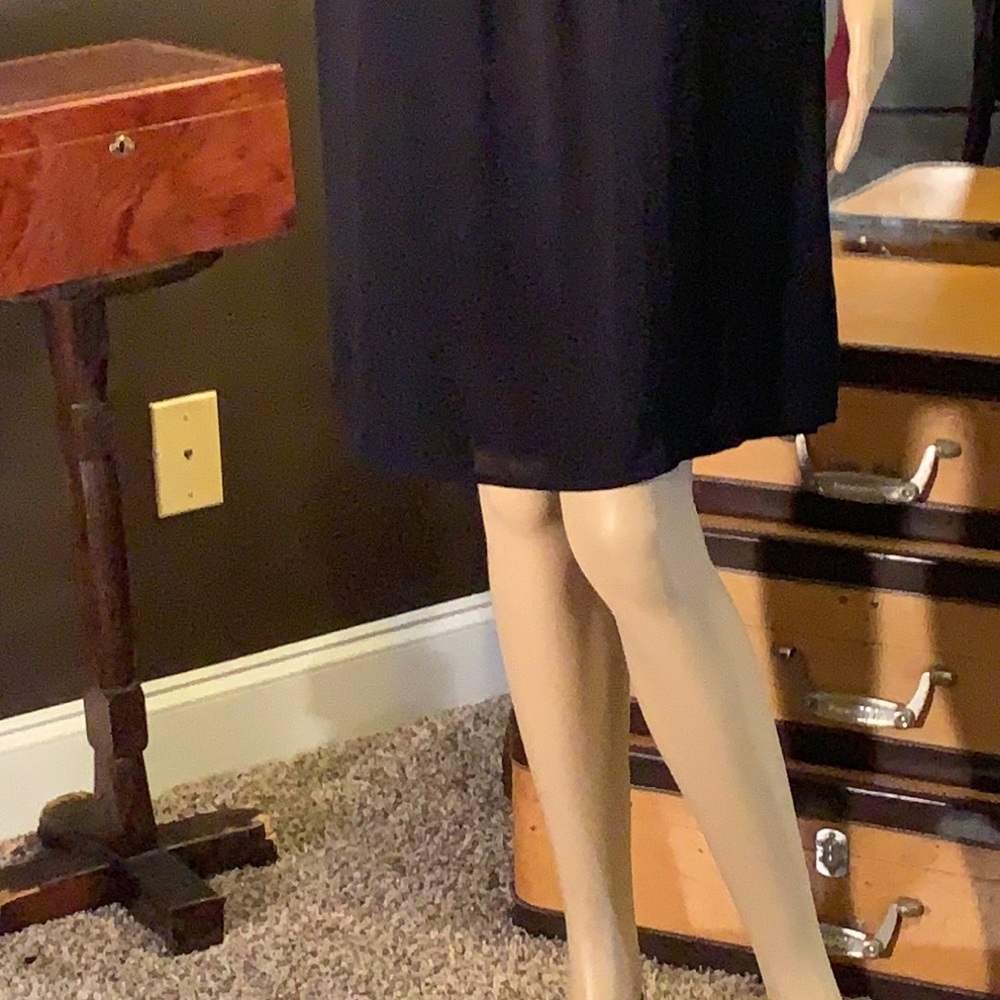 NWT OVERSIZED BLACK DRESS - Picture 3 of 9